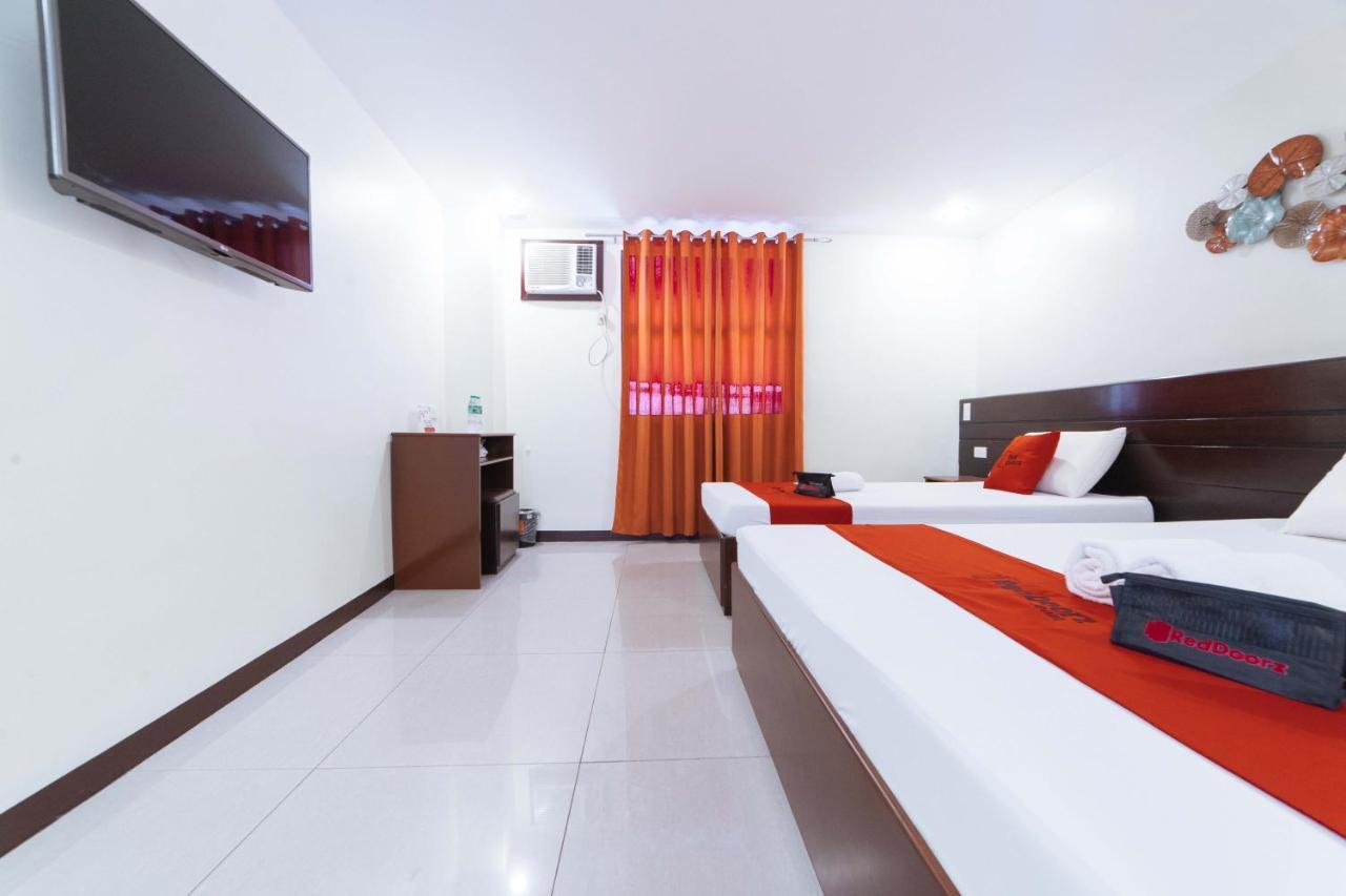 Reddoorz Near Victoria Mall Davao City Esterno foto