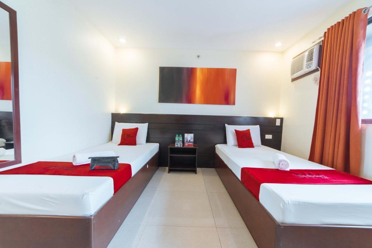 Reddoorz Near Victoria Mall Davao City Esterno foto